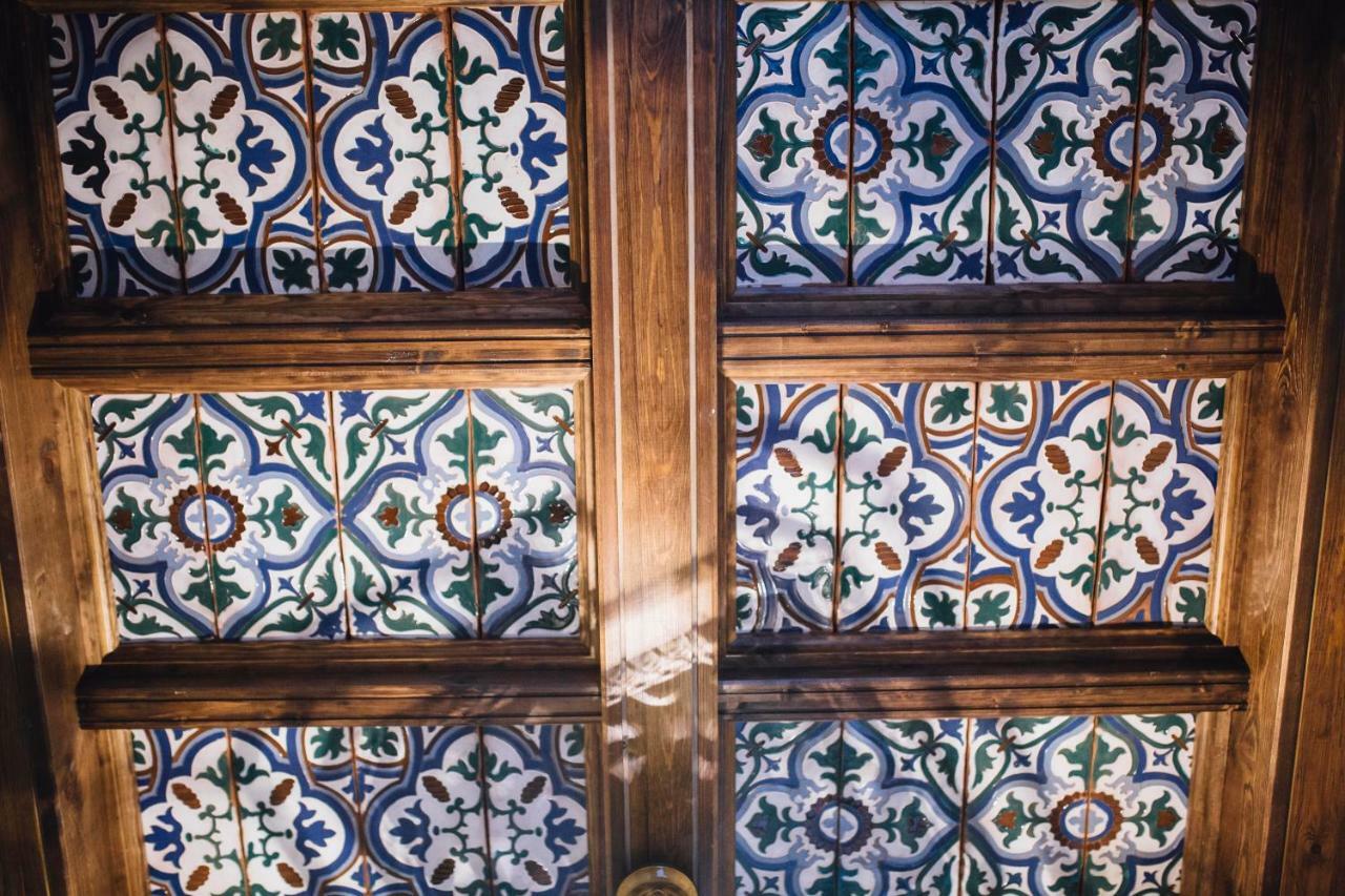 One&Lux Byron Suites Sevilla Eksteriør billede