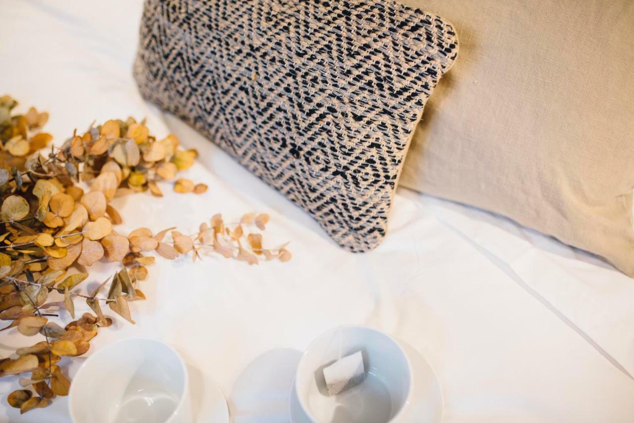 One&Lux Byron Suites Sevilla Eksteriør billede